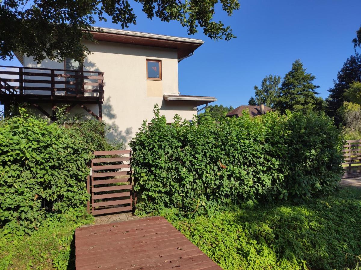 Flip-Flops Apartment Jurmala With Free Parking Dış mekan fotoğraf
