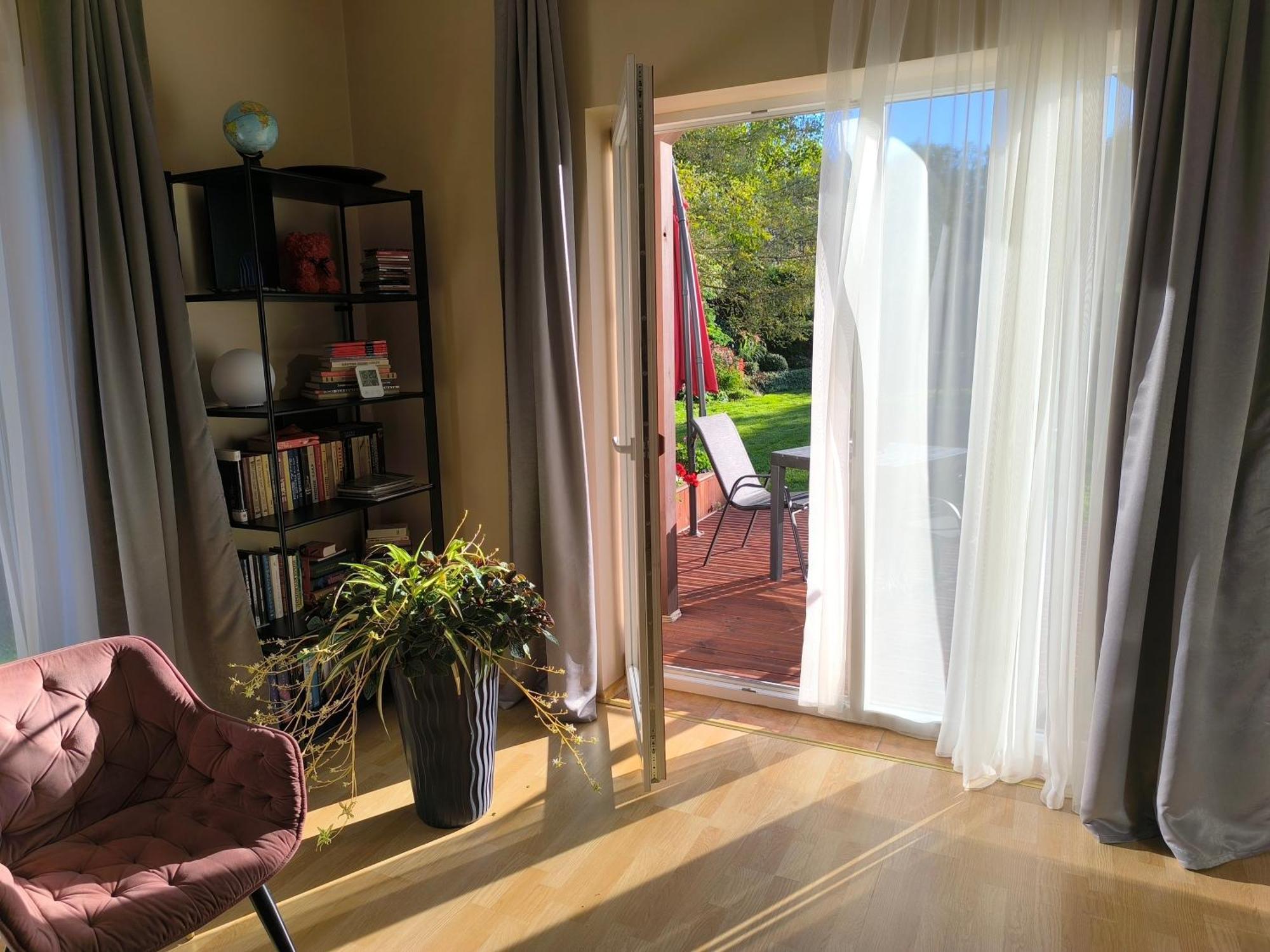 Flip-Flops Apartment Jurmala With Free Parking Dış mekan fotoğraf